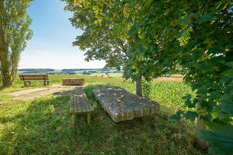 Zum Hochzeitsplatz nach Obermarbach