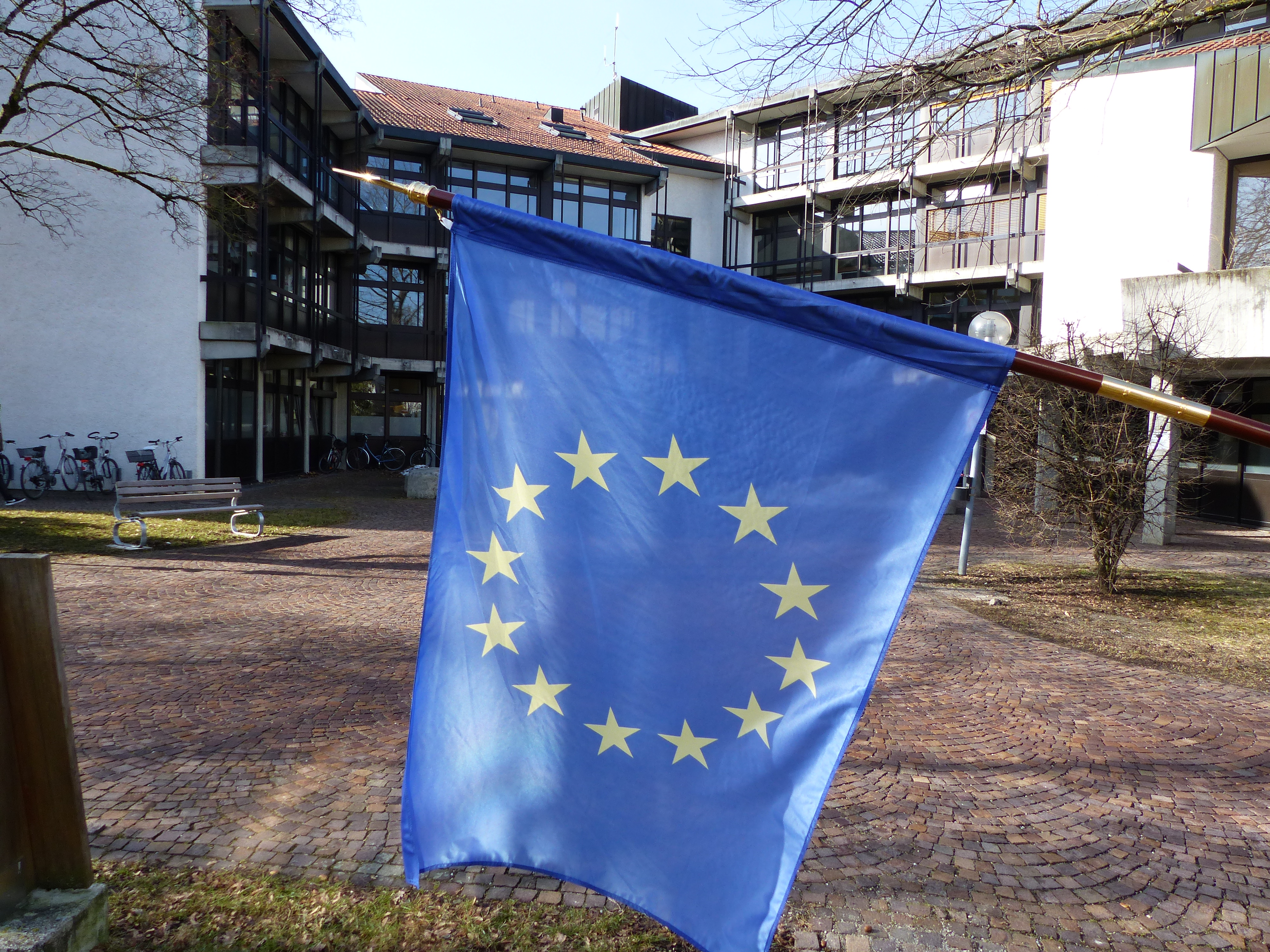 EU fördert rückwirkend Unterbringungskapazitäten für Geflüchtete im Landkreis Dachau 2022/2023 mit rund 1,5 Millionen Euro